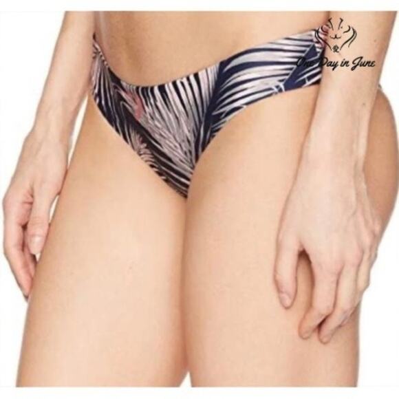 Tavik Ali Moderate Bikini Bottom Size S - Picture 1 of 2